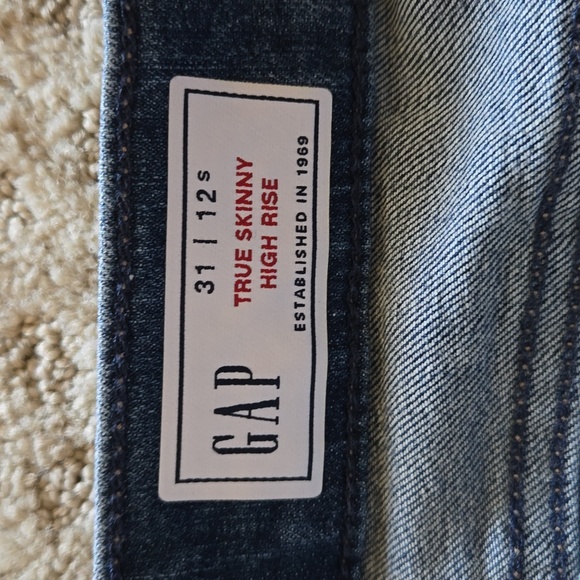GAP Skinny Jeans Short Length - Picture 4 of 8
